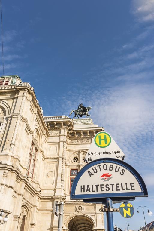 De Luxe Staatsoper * Wien